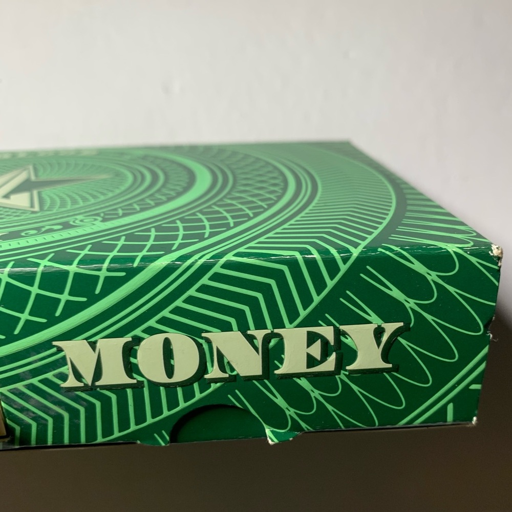 Jeffree Star Blood Money palette. Never used only opened for pictures. - Picture 3 of 10